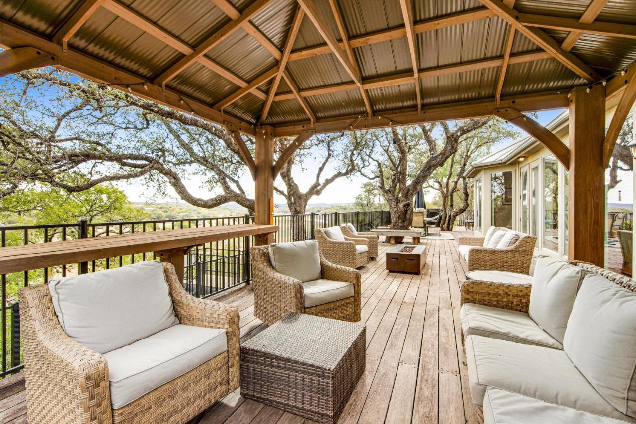 Villa Cliff Side Oasis à Spicewood Extérieur photo