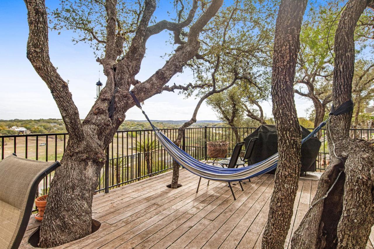 Villa Cliff Side Oasis à Spicewood Extérieur photo
